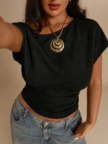 SHEIN BAE CURVE 大尺碼女款純色不對稱肩蝙蝠袖抓褶修身T恤 - 黑色 - 查看 7