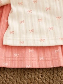 SHEIN 女嬰秋季4件套可愛貓咪愛心綠色與杏色波點荷葉邊長袖上衣＋長褲，休閒親子套裝 - 彩色 - 查看 4