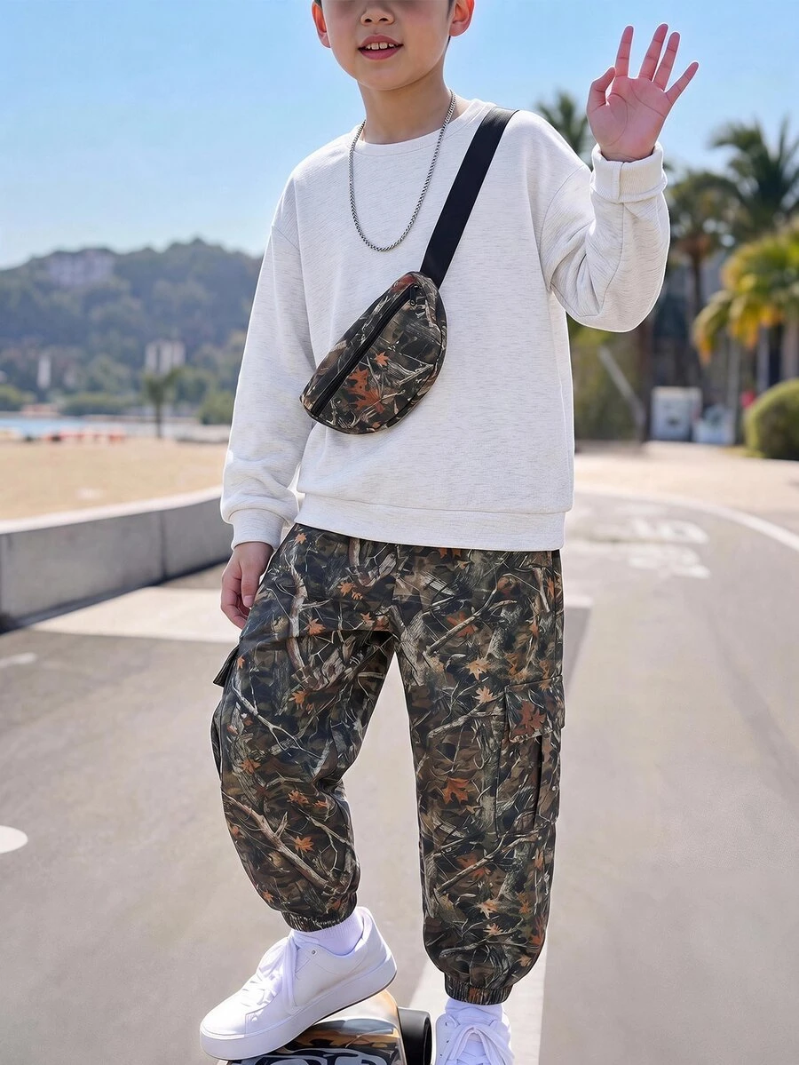 SHEIN 3件組兒童青少年男孩休閒日常百搭舒適迷彩印花圓領套頭寬鬆衛衣、鬆緊束口寬鬆運動長褲、針織加厚保暖內裡衛衣套裝