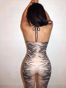Slaydiva Women's Zebra Print Halter Neck Tie Top And Fitted Capris 2 Pieces Set - Multicolor - View 3