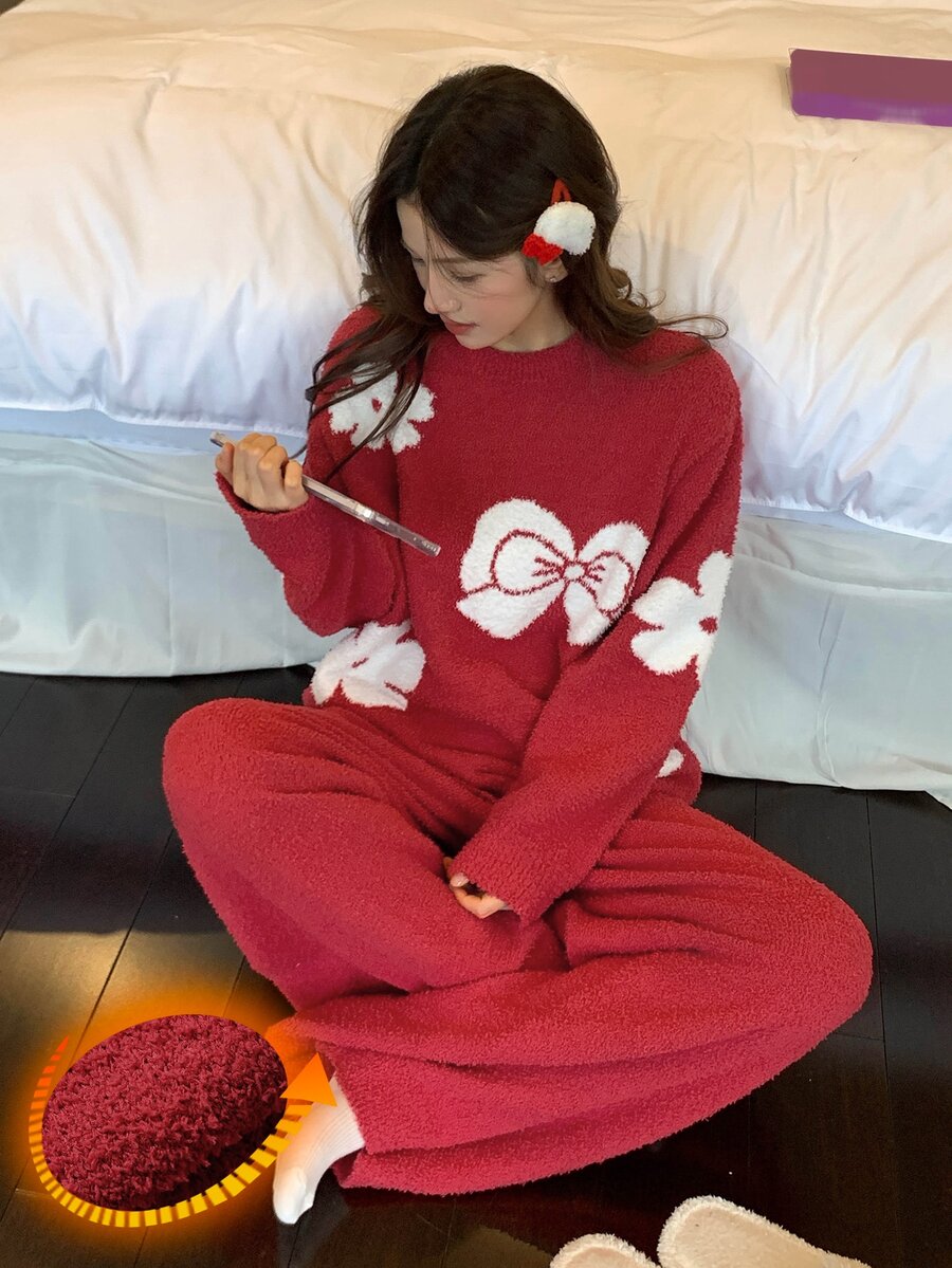 DAZY Autumn/Winter Soft & Cozy Floral Bow Half-Fleece 2 Pieces Pajama Set Loungewear For Women - Red - View 1