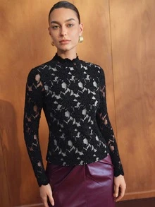 MOTF PREMIUM ELEGANT LACE KEYHOLE BACK T-SHIRT - Black - View 4