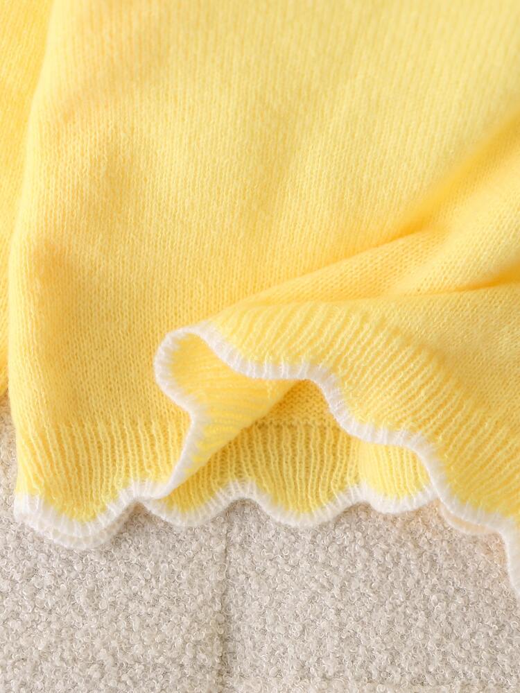 SHEIN 1pc Tween Girls' Sweater, Minimalist Gentle Style, Cream Yellow Wavy Contrast Trim, Small V-Neck, White 3D Flower Decor, Dropped Shoulder Long Sleeve Pullover, Regular Thickness, Neat Hem, Tight Cuffs, Bright Color, Smooth Touch, Suitable For Daily Wear, School, Outings, Parties, Street Style, Autumn/Winter - Yellow - View 5
