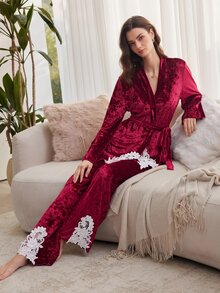 Moireta French Elegant Mature Velvet Long Sleeve Long Pants Women's Pajama Set - Burgundy - View 1