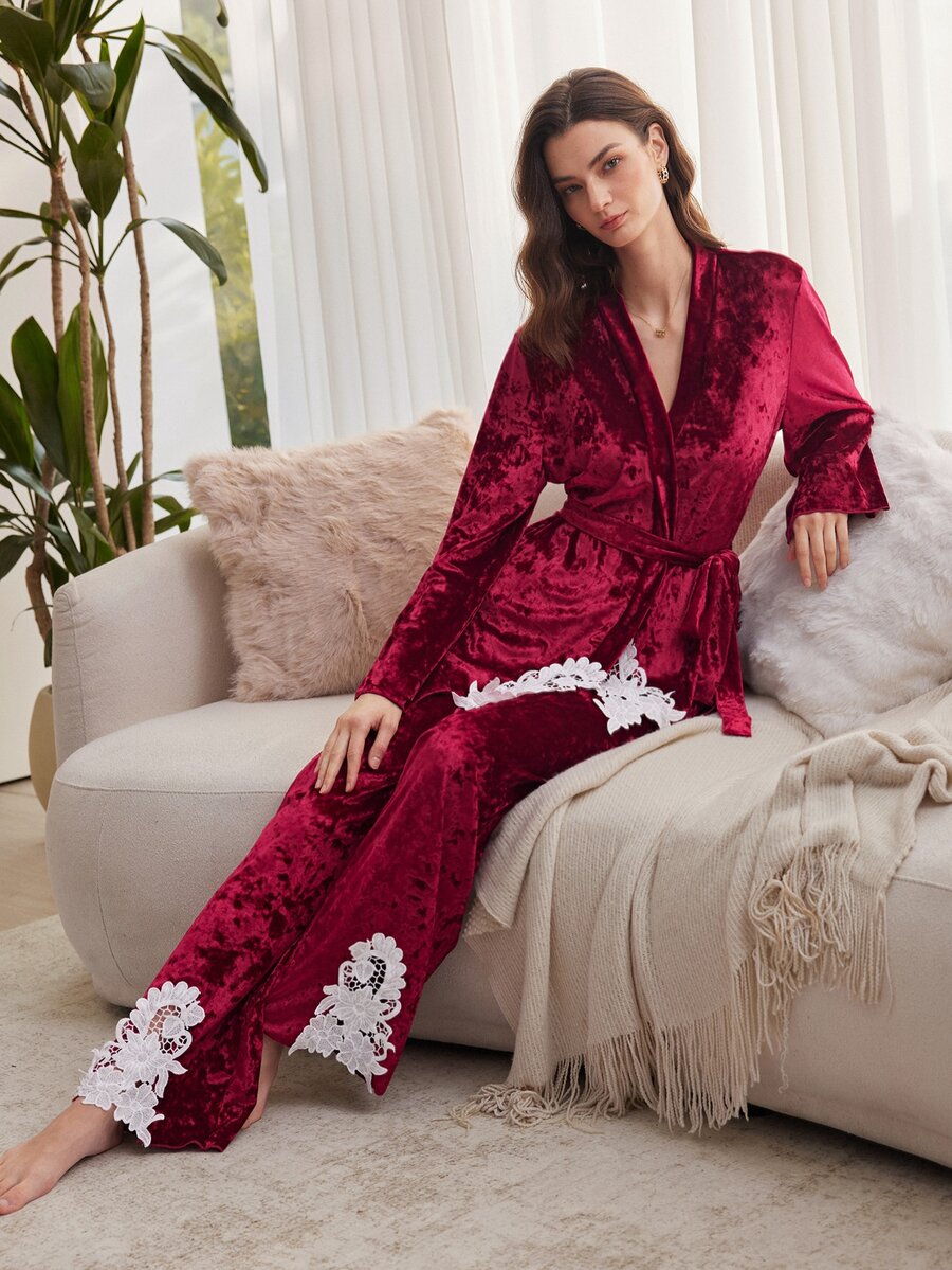 Moireta French Elegant Mature Velvet Long Sleeve Long Pants Women's Pajama Set - Burgundy - View 1