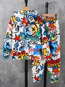 SHEIN 2件組兒童青少年男孩秋季新款休閒極簡寬鬆舒適 King字母紮染漸層街頭運動風長袖連帽衛衣套裝，適合秋冬 - 白色 - 查看 2