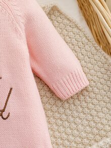 SHEIN 新生兒嬰兒針織連身衣，休閒時尚極簡可愛杏色刺繡圓領插肩袖連腳連身衣，柔軟舒適，適合日常穿著、旅行、度假、托兒所、秋冬上學穿搭、派對，百搭 - 淺粉色 - 查看 6