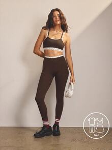 Aralina 女款休閒運動黑色運動服套裝 细肩帶交叉露背設計 鏤空細節 彈性面料 訓練室上衣套裝與下裝套裝 - 棕色 - 查看 7
