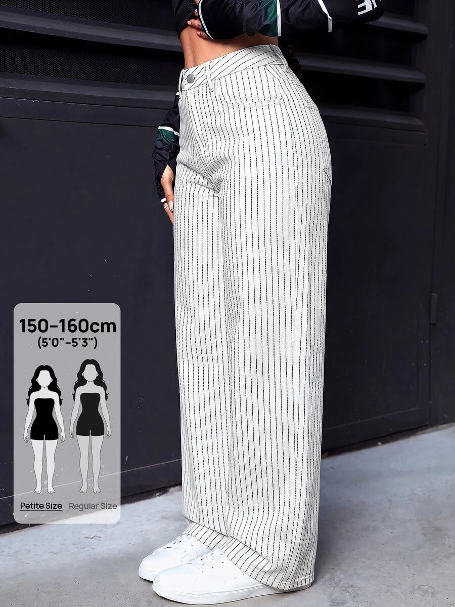 SHEIN PETITE Celana Jeans Kasual Wanita Bergaris dengan Kancing dan Saku, Potongan Lebar. - Putih - View 1