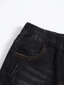 SHEIN 小男孩 2件/套街頭風套裝：紅色蜘蛛圖案連帽衫搭配黑色高彈力破洞緊身牛仔褲 - 適合小男孩秋冬服飾 - 彩色 - 查看 7