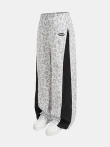 SHEIN 青少年女孩編織豹紋拼接黑色對比色英文字母休閒運動長褲 - 黑與白 - 查看 6