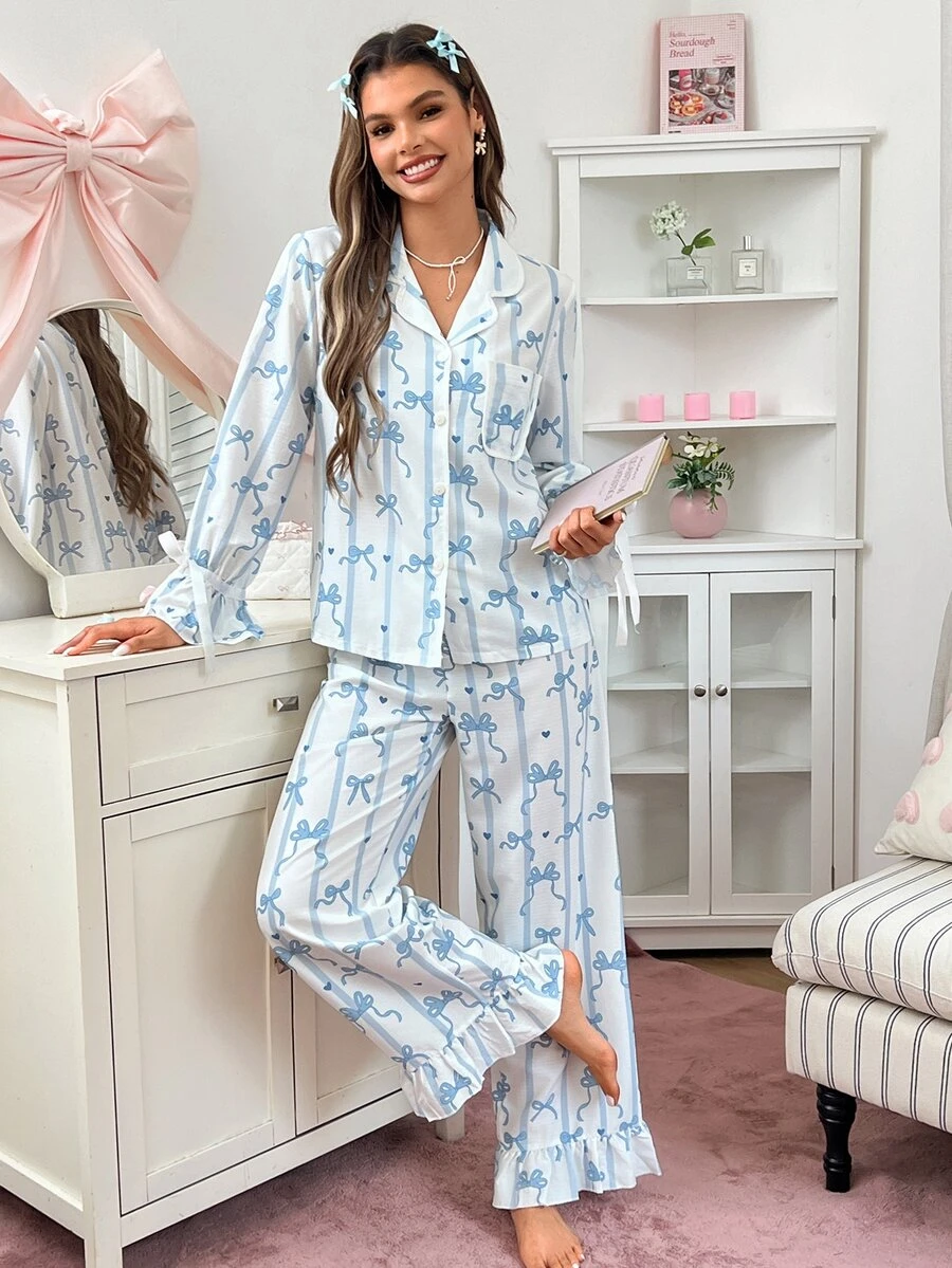 SweetSlumber طقم بيجامة نسائي بنقشة قلب حلوة وخطوط ملونة مع ياقة وأكمام طويلة وبنطال طويل - الأزرق - مشاهدة 1