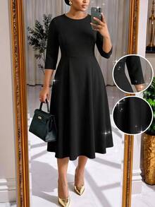 SHEIN Lady CURVE 優雅休閒大尺碼女款黑色洋裝，適合派對、約會 - 彩色 - 查看 1