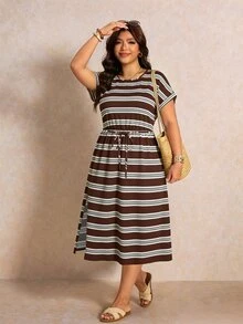Elaquor Casual Pattern Plus Size Round Neck Short Sleeve Dress, Suitable For Spring And Summer - Multicolor - View 7
