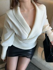 Vibekara Sweater Pullover Longgar dengan Kerah Silang dan Potongan Santai, Desain Niche Musim Gugur/Dingin - Putih - View 3