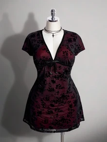 SHEIN ICON 大尺碼復古Y2K深V領花卉短袖收腰A字洋裝，返校穿搭，日常穿著，休閒度假，夏季洋裝 - 黑色 - 查看 3