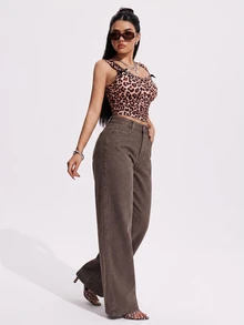 SHEIN PETITE 女款休閒百搭牛仔褲，附口袋與鈕扣設計，適合日常穿著 - 棕色 - 查看 4