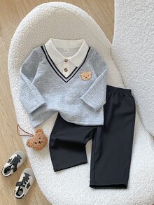 SHEIN Playful Pals 男嬰休閒紳士風 2 合 1 貼布繡 Polo 衫與長褲套裝 返校季 - 灰色 - 查看 3