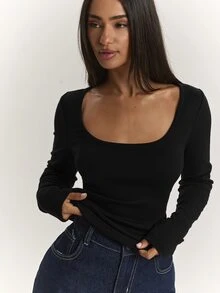 SHEIN BAE تي شيرت نسائي بلون موحد بياقة مربعة وأكمام طويلة بقصة ضيقة كاجوال متعددة الاستخدامات - الأسود - مشاهدة 6