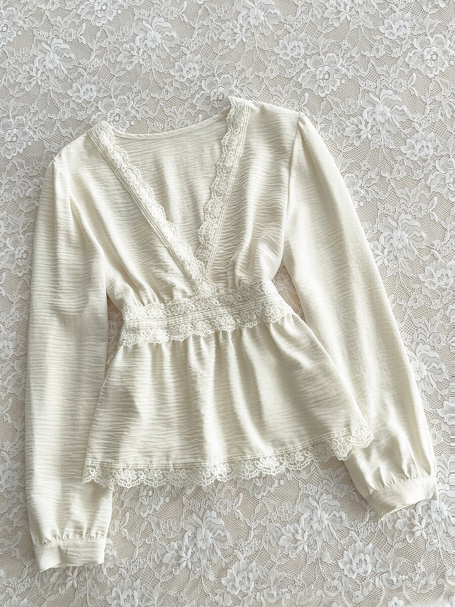 Elamini Women's Sweet Versatile Lace Patchwork Long Sleeve Top - Apricot - View 1