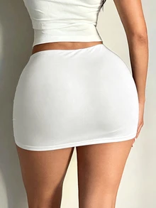 SHEIN SXY 女款白色性感基本款休閒迷你緊身裙，內建內搭褲，適合海灘、俱樂部、夜店，秋季穿著 - 白色 - 查看 2