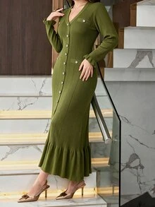 Modelyn فستان كنزة أنيق بحجم كبير مع أزرار وحافة مكشكشة - أخضر عسكري - مشاهدة 6