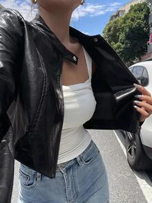 DAZY 女款純色修身短版立領長袖拉鍊休閒街頭度假風春秋PU皮革夾克外套 - 黑色 - 查看 1