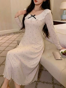 DAZY 波點滿版印花荷葉領女款睡裙 - 米色 - 查看 4
