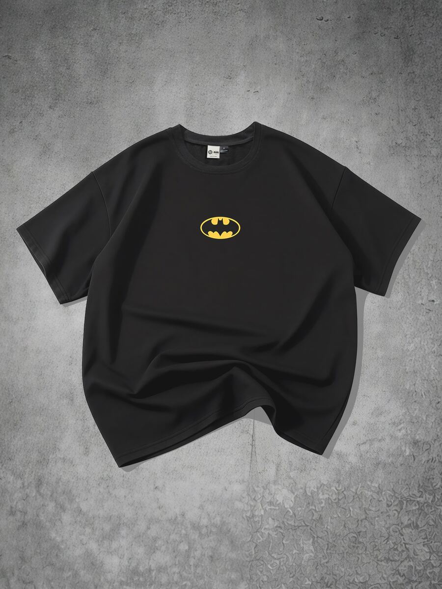 BATMAN X SHEIN Manfinity EMRG 男士休閒日常穿著,外出必備,INS風格,年輕街頭風,極簡寬鬆版型T恤 - 黑色 - 查看 1