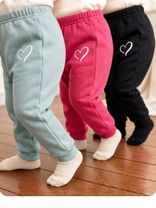 SHEIN Baby Girl Autumn/Winter Cute 3pcs -Piece Heart Pattern Pants - Multicolor - View 3