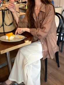 DAZY 女款條紋落肩長袖單排扣休閒襯衫 - 咖啡棕 - 查看 1