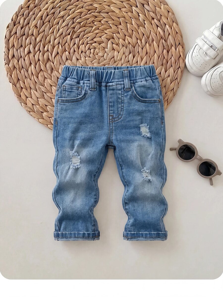 SHEIN Baby Boy Distressed Pocket Casual Versatile Denim Jeans - Light Wash - View 1