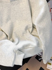 Resyla Women's Autumn/Winter Casual Versatile Thick Fleece Solid Color Heart Button Design Hooded Long Sleeve Sports Sweatshirt - Light Grey - View 4
