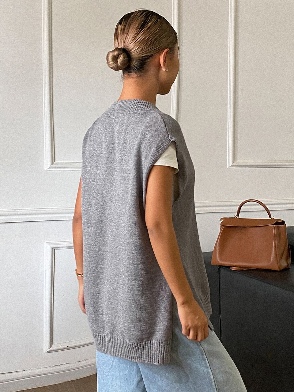 Women's Solid Color V-Neck Casual Versatile Knit Vest