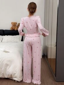 SHEIN طقم بيجامة علوي بأكمام طويلة وبنطال بطبعة فيونكة وردية مخططة مع ديكور فيونكة لطيفة - وردي - مشاهدة 2