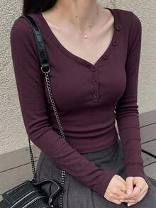 DAZY 女款素色鈕扣半開襟長袖休閒T恤 - 酒紅色 - 查看 4