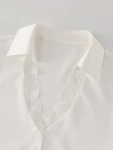 Balvessa Blus Elegan Wanita Warna Polos dengan Renda Kontras dan Kancing Tunggal - Putih - View 9