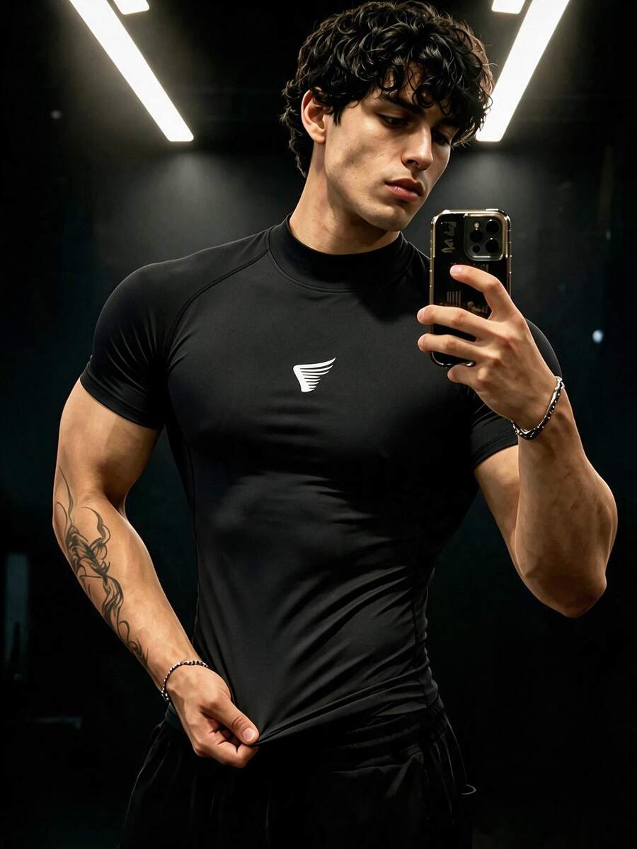 GymBeat 男士半高領健身T恤,翅膀印花短袖肌肉修身運動上衣,舒適運動訓練T恤,健身房適用 - 黑色 - 查看 1