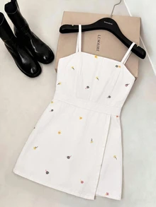 SHEIN MOD 女款花卉不對稱下擺休閒牛仔吊帶連身褲工作裝 - 彩色 - 查看 1