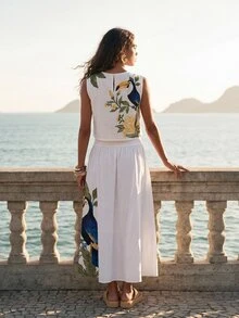 CAJUNI Tank Top Elegan dengan Motif Bunga Toucan Tropis - MultiWarna - View 2
