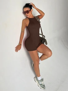 SHEIN Sports Core Rhythm 1件裝黑色無縫連身衣，無袖露背，柔軟舒適貼身，適合健身、跑步、休閒、瑜伽，女款健身連身衣/連身短褲，收腹連身褲，女款運動連身衣/連身短褲，女款緊身衣，快速出貨女裝 - 咖啡棕 - 查看 3