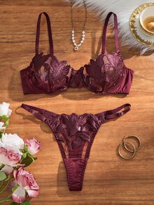 SHEIN Esselle 2件組女款刺繡鋼圈性感內衣套裝 - 中紫紅色 - 查看 1