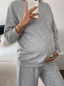 Dazy Maternity 圓領寬鬆短袖上衣與鬆緊腰短褲休閒運動孕婦兩件套裝 - 灰色 - 查看 6
