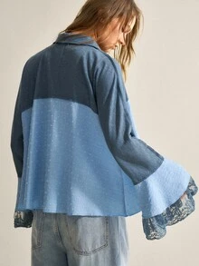 SHEIN Blus Kasual Longgar Lengan Lonceng Lebar Bertekstur Patchwork Kain Bergaris Gaya Bohemian untuk Wanita - MultiWarna - View 2