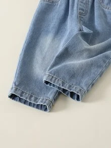 SHEIN 2件組男嬰秋冬彩色襯衫與牛仔褲套裝，襯衫套裝，嬰兒套裝，丹寧套裝，可愛套裝 - 彩色 - 查看 8