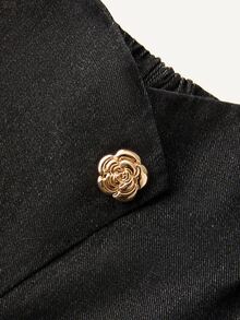GlowEve CURVE Plus Size Metal Flower Button Loose Fit Jeans - Blue - View 3