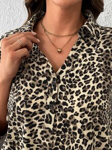 SHEIN LUNE Áo sơ mi tay lỡ họa tiết da báo size lớn - Nhiều màu - Xem 6