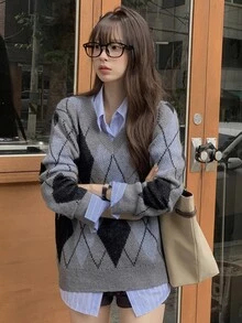 DAZY 女款拼色菱格紋寬鬆長袖V領休閒街頭風針織毛衣，適合春/秋度假 - 灰色 - 查看 1