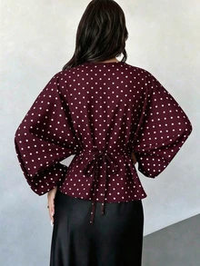Firerie 女款新款極簡優雅浪漫休閒都市通勤時尚百搭咖啡棕圓領蝙蝠袖長袖收腰X型修身襯衫，教師穿搭，秋季穿著 - 酒紅色 - 查看 3