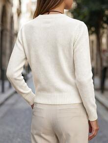 SHEIN LUNE 女款V領單排扣通勤風百搭收腰短版開襟衫 - 白色 - 查看 2